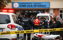 KAHRAMANMARAŞ’TA OKULDA SİLAHLI SALDIRI! ÖLÜ VE YARALILAR VAR ! İŞTE O DEHŞET ANLARI