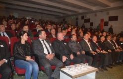 Manisa'nın Demirci ilçesinde Ulu önder Gazi Mustafa Kemal Atatürk ölümünün 84’nci yılında saygıyla anıldı