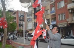 Zafer Partisi Turgutlu İlçe teşkilatı istifa etti, pankartları söktüler partinin levhasını indirdiler
