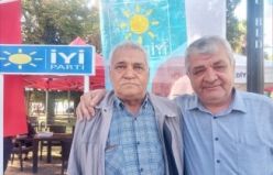 İYİ Parti üyelik için yoğun talep üzerine parka stant açtı