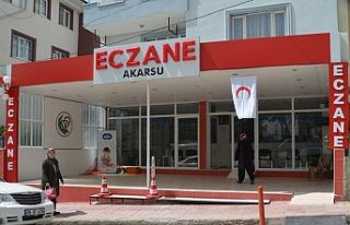 Akarsu Eczanesi yeni işyerinde hizmet vermeye devam...