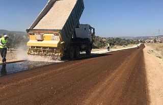 Demirci’de Yol Yapım Çalışmaları Hızlandı