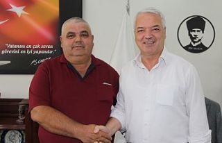 Çiftçi Dostu Başkandan 20 Bin Liralık Akaryakıt...