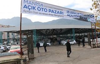 Oto Pazarı İlk Günden Tıklım Tıklım Doldu