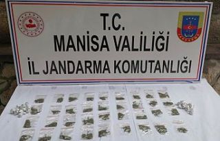 Jandarma'dan operasyon! 750 gram esrar maddesi...