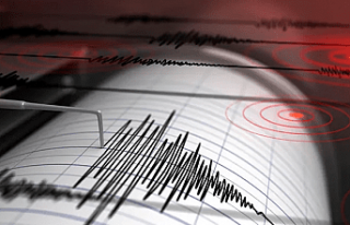 Manisa gece yine deprem yaşadı