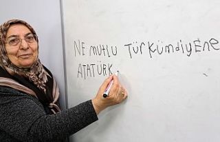 6 çocuk ve 16 torun sahibi 74 yaşında okuma yazma...