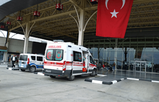 İki kız kardeş aynı adamla sevgili olunca, ortalık...