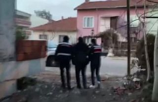 FETÖ operasyonu! 7 kişi gözaltına alındı, 3...