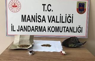 Evinde uyuşturucu ele geçirildi