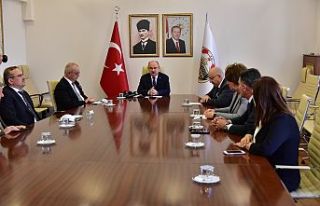 Manisa Eğitim Sanayi İş Birliği Projesi Protokolü...