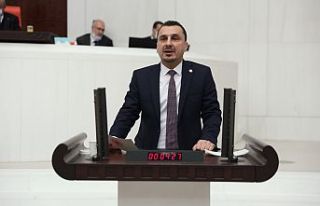 Paramız var ki ithal ediyoruz” diyen iktidar şimdi...