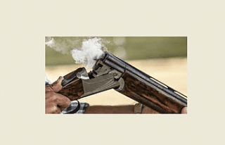 14 yaşındaki çocuk, av tüfeğiyle oynarken arkadaşını...