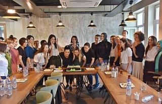 Akhisar’ın ilk Kadın Kafe’si birinci yılını...