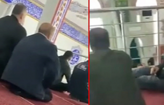 İmamın Camide Cuma Hutbesinde Skandal Sözleri:...