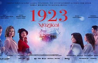 ‘1923’ Müzikali Dakikalarca Ayakta Alkışlandı!