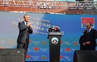 CHP Genel Başkanı Özgür Özel’in Yeni Görevindeki...