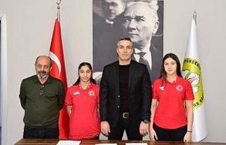 Manisa BBSK’dan Galatasaray’a transfer oldular