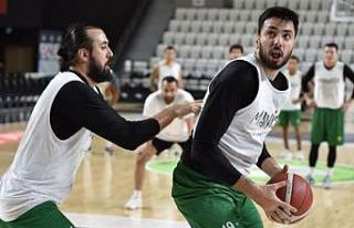 Potanın Tarzanları  İspanya ekibini bekliyor