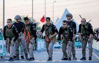 Türk Özel Harekat Polisi yine gururlandırdı