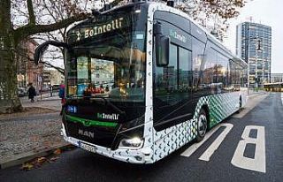 2030'da tam otomatik bir aracı piyasaya sürecek