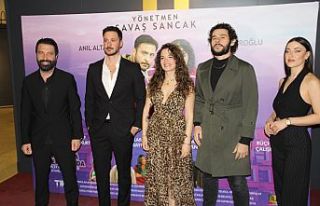 Hayatımız Roman isimli sinema filmi vizyona giriyor