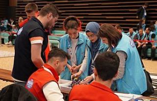 Geleceğin teknoloji liderleri ödüllendirildi