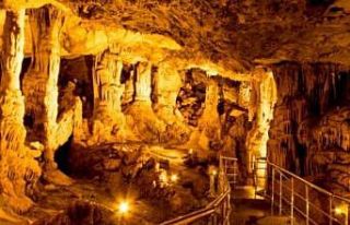 Mağara turizmi ekonomiye katkı sağlıyor