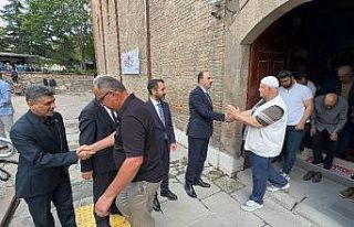 Başkan Altay Konyalıların Cuma bereketine ortak...