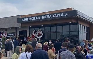 Bursa’da örnek daire izdihamı