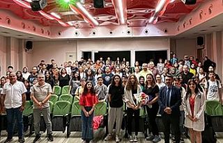 LGS Şampiyonu Güler, MABEM Öğrencileriyle Buluştu