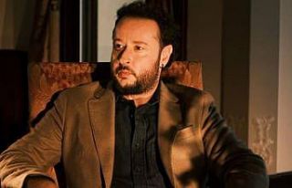 Murat Kaynak 'ın ilk teklisi 'Kayboluyorum'...