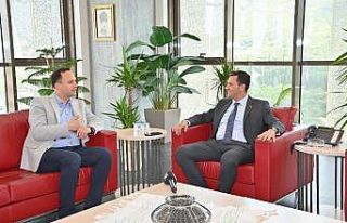 Ömer Eşki’den Başkan Zeyrek'e hayırlı...