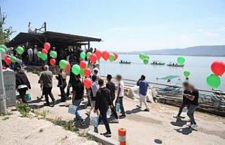 Özgürlük balon uçurarak kutlandı