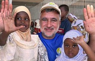 Avrupalı Türkler, Afrikalı yetim çocukları sevindirdi