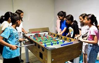 Depremzede çocuklara psiko-sosyal destek