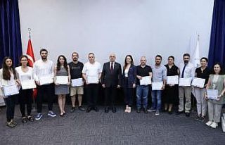 Dokuz Eylül'de mezuniyet heyecanı