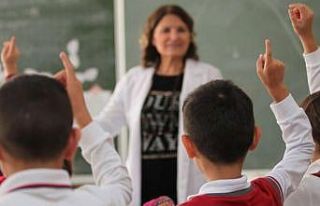 Öğretmenler yaz dönemi mesleki çalışmada