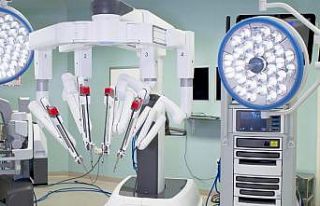 Organ naklinde robot dönem!