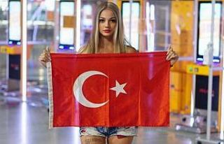 Rusya’nın en güzel ‘Çiçek’i olacak
