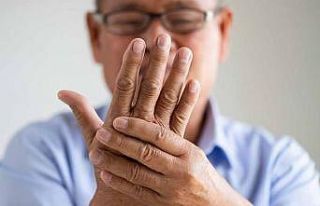 Vitamin eksikliği el titremesine neden olmaz! El...