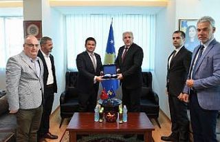 Başkan Erkan Aydın Kosova’da