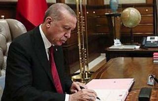 Bazı bakanlıklarda atama ve görevden almalar Resmi...