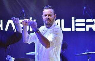 Deha Bilimlier'den sezonun ilk sahnesi