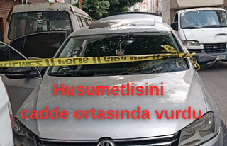 Husumetlisini cadde ortasında vurdu