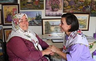İzmir Karabağlar'da ‘Şalvarlı Ressam’a...
