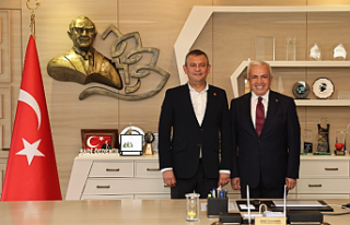 Özgür Özel: "Nilüfer partimizin yüz akı...
