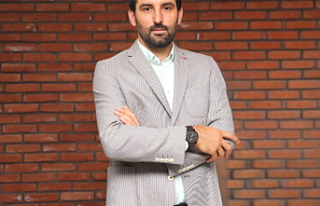 Ekrem Erdem:  Uluslararası arenada da ses getiren...