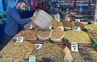 Kuruyemiş fiyatları cep yakıyor