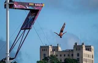 Red Bull Cliff Diving Norveçte kazanan Iffland ve...